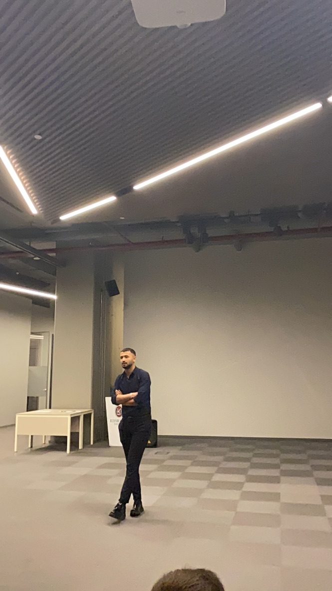 Seminerde konuşma